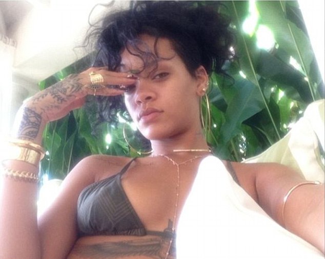 Celebrity Selfies